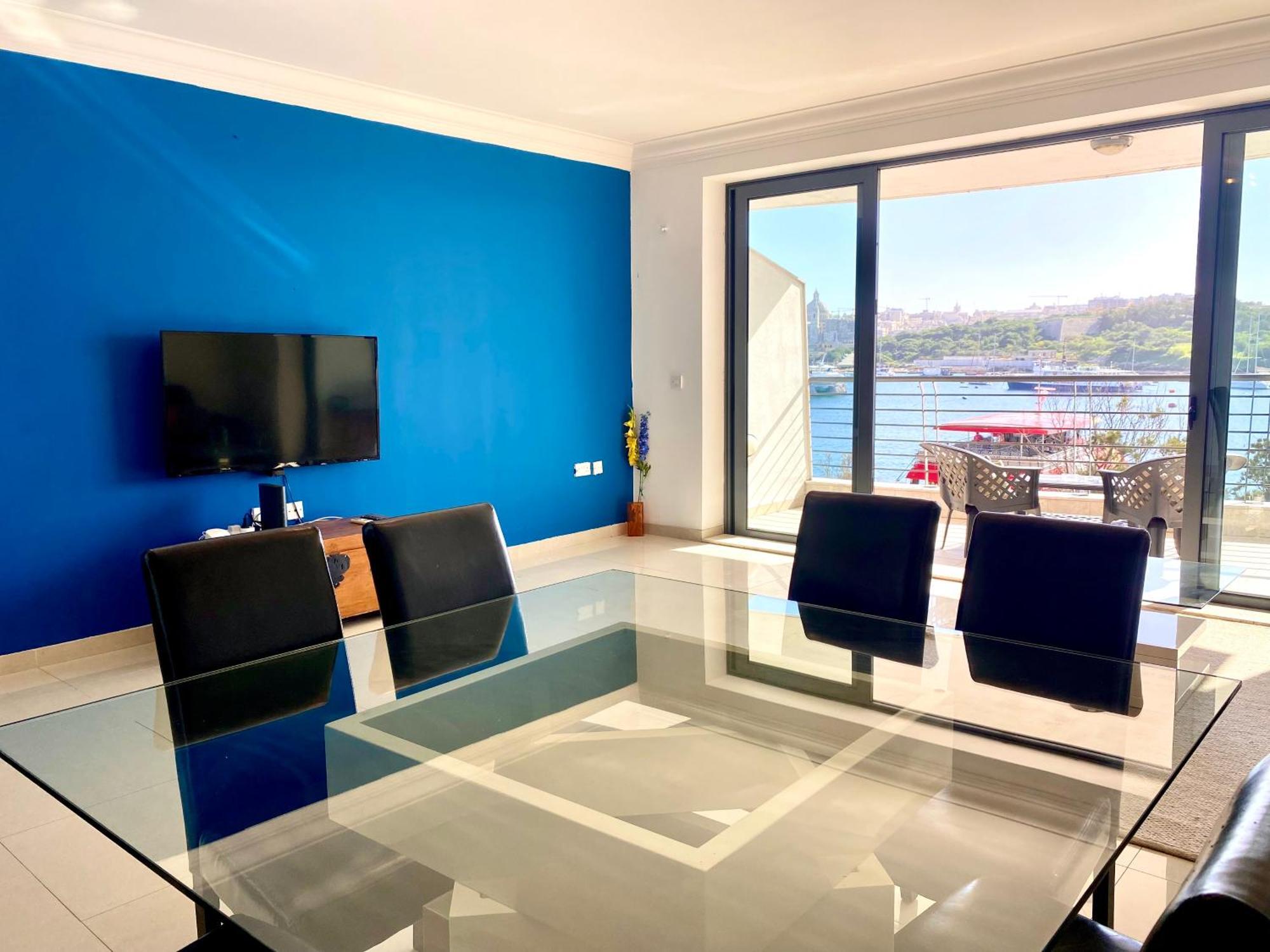 Seafront Harbour Haven - Steps To Ferry, Shops And Beaches Sliema Exteriör bild
