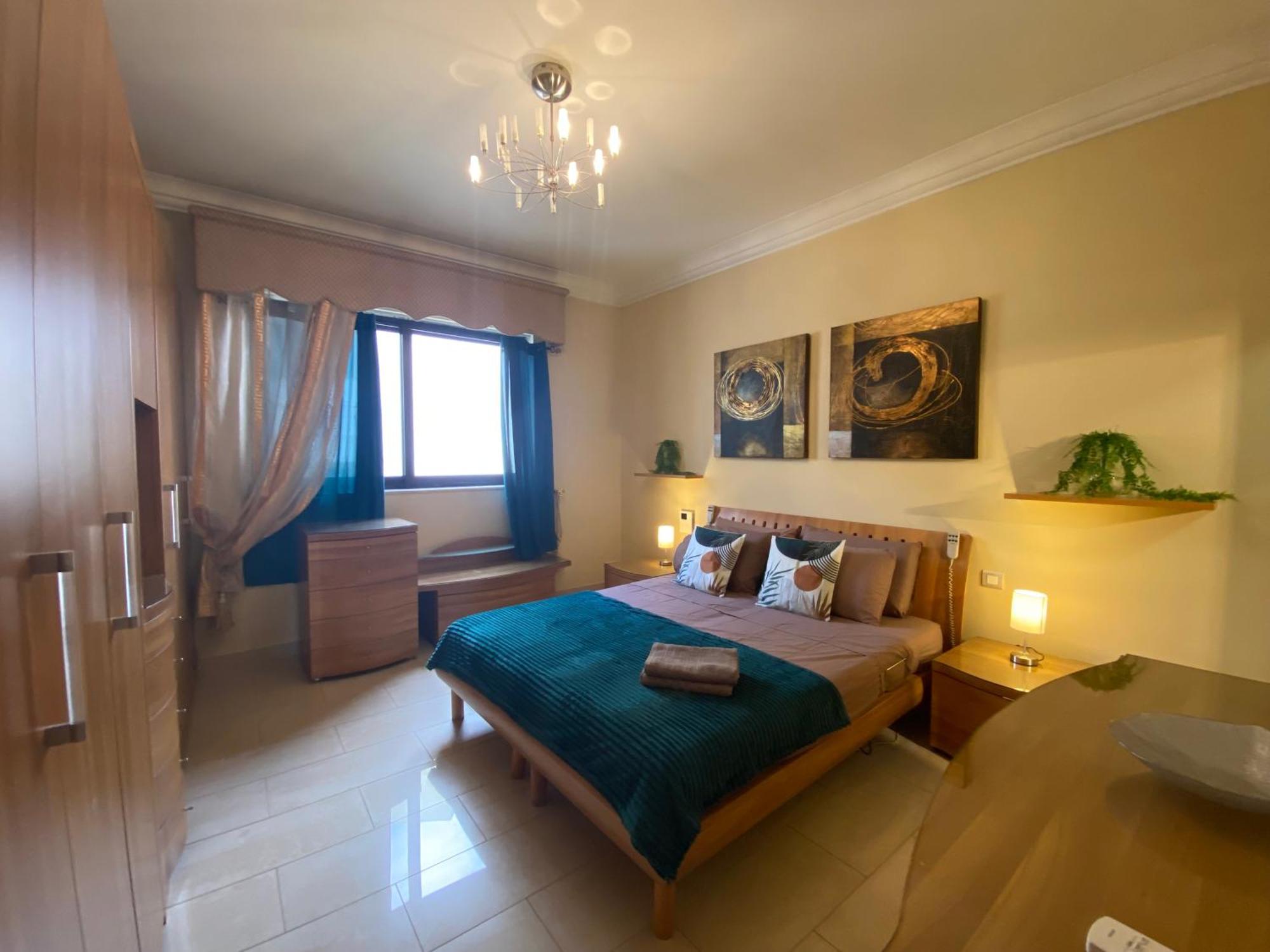 Seafront Harbour Haven - Steps To Ferry, Shops And Beaches Sliema Exteriör bild