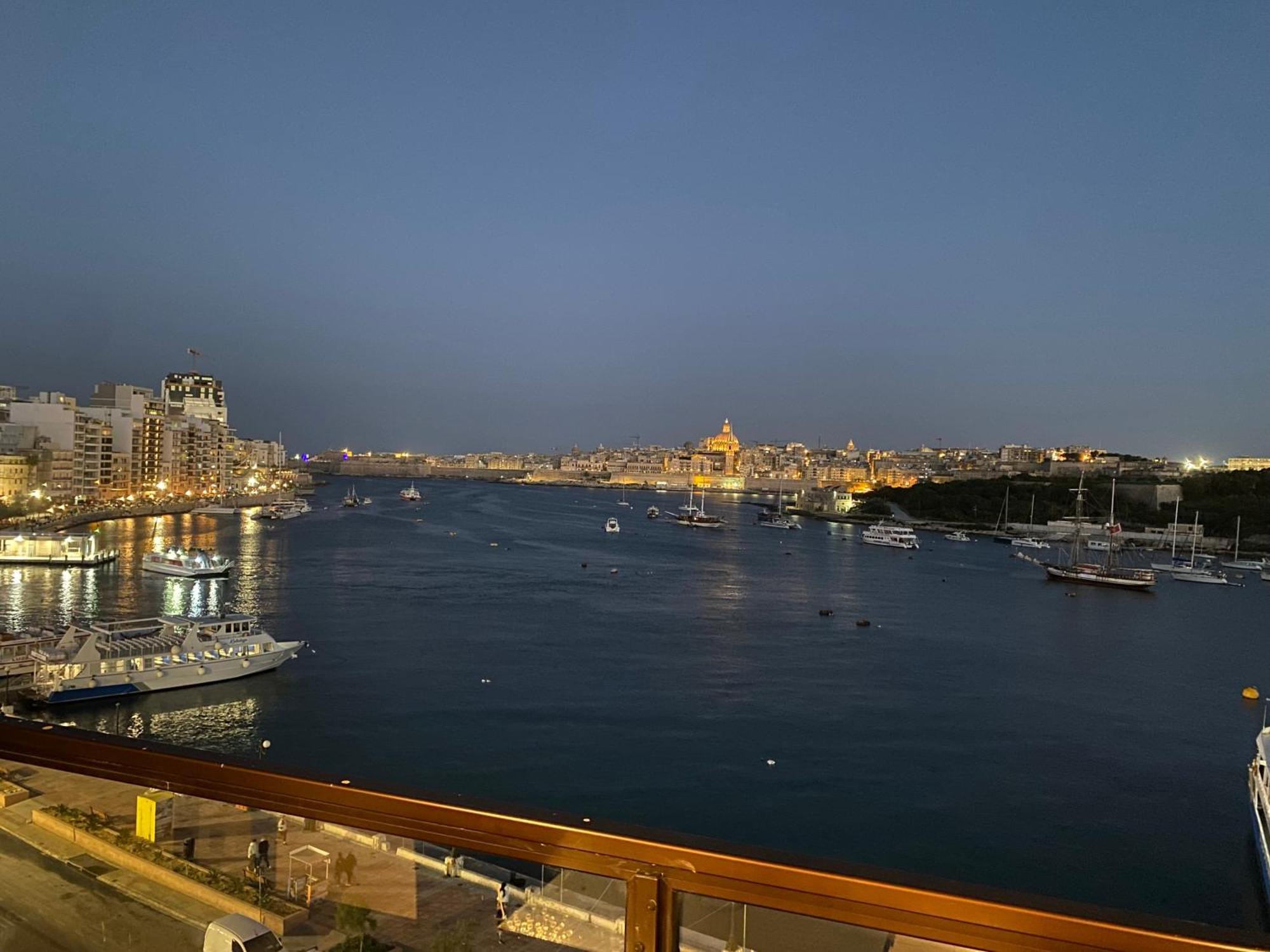 Seafront Harbour Haven - Steps To Ferry, Shops And Beaches Sliema Exteriör bild